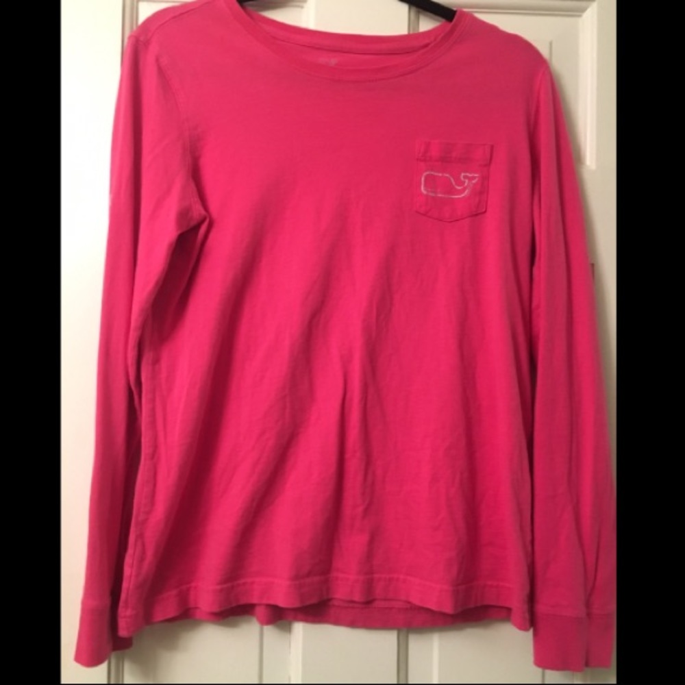 Vineyard vines pink t shirt